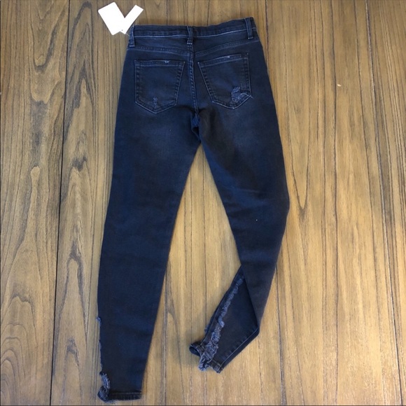 We The Free black distressed skinny jeans - Picture 6 of 8